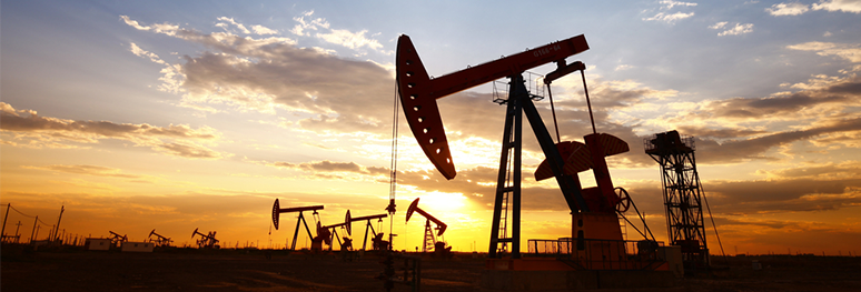 Le marché du pétrole se rééquilibre rapidement selon l’AIE 
