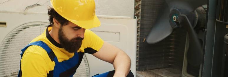 Image Entretien de pompe à chaleur : le faire soi-même ou appeler un professionnel ?
