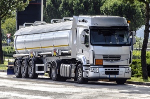 baisse prix carburant continue